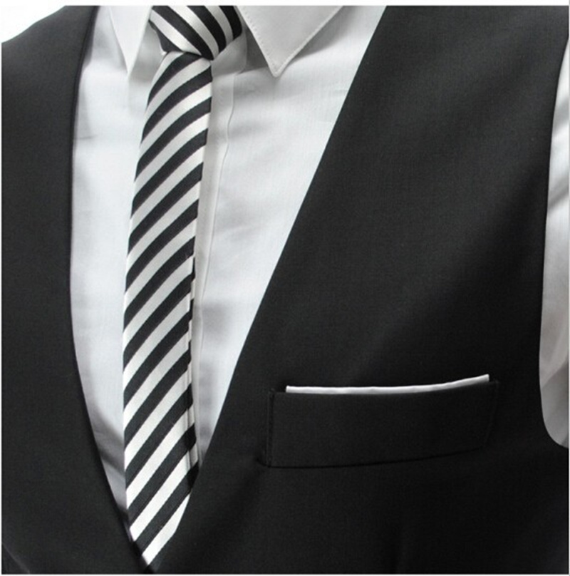 เสื้อกั๊กสูทผู้ชายสีเทาใหม่ปี  - Formal Waistcoat Vest บทวิจารณ์และราคา
